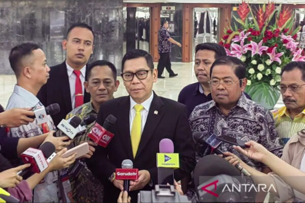 Adies Kadir Meyakini Revisi UU TNI Upaya Selaraskan Sistem Pertahanan Nasional & Semangat Reformasi