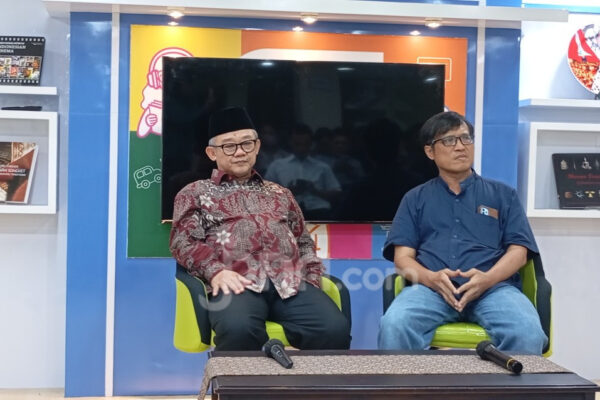 Mei, 785 Ribu Guru Honorer Non-Sertifikasi Terima Tunjangan Langsung ke Rekening