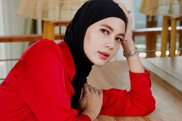 Setelah Datangi KY, Paula Verhoeven Minta Bantuan kepada Hotman Paris