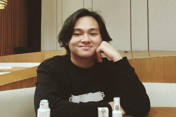 3 Berita Artis Terheboh: Aldy Kembalikan Uang Fan, Haji Faisal: Alhamdulillah