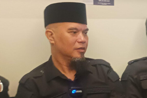 Ahmad Dhani Dinyatakan Bersalah, Harus Minta Maaf kepada Rayen Pono