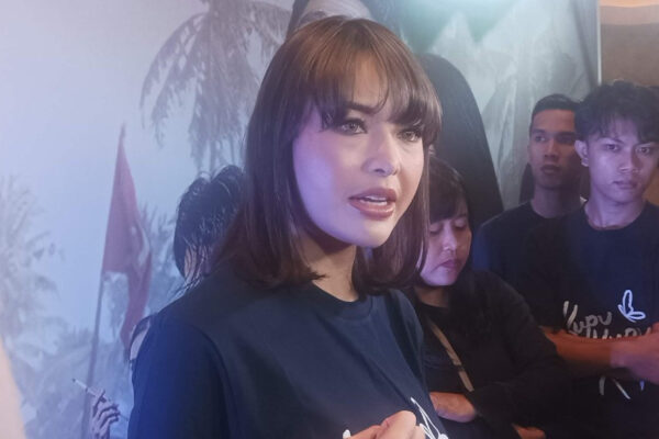 Arya Saloka Gugat Cerai, Amanda Manopo Merespons Begini