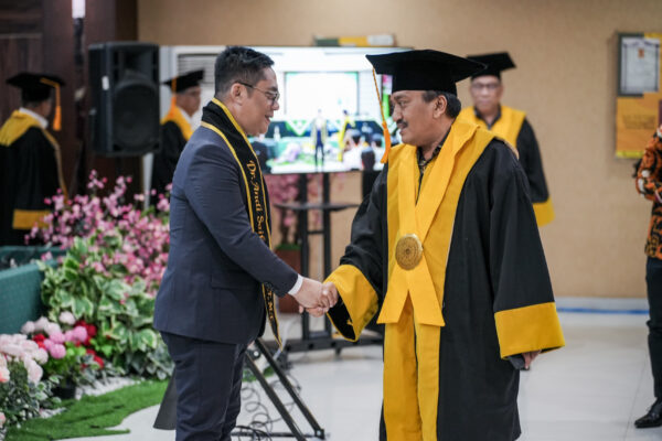 Bahas Inovasi Penyelesaian Konflik Agraria, Andi Saiful Haq Raih Gelar Doktor