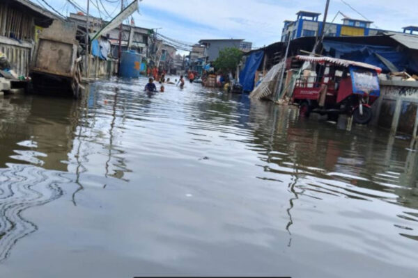Banjir Rob Melanda Pluit Penjaringan, Sejumlah Wilayah Ini Tergenang Air
