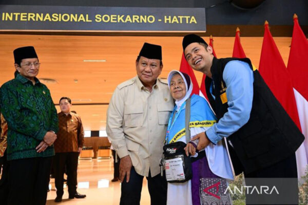 Belum Puas, Prabowo Ingin Biaya Haji RI Lebih Murah Lagi
