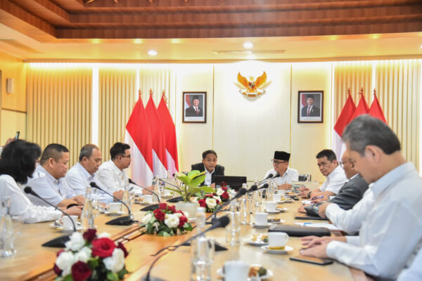 Bertemu Mendes, Menhut Bicara Transformasi KUPS Demi Dukung Program Prabowo