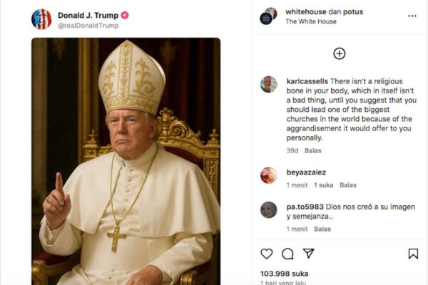 Berulah di Medsos, Donald Trump Pamer Fotonya Berpose ala Paus Vatikan