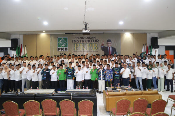 Buka Pendidikan Instruktur PKPB, Kiai Ma’ruf Berharap Kader PKB Makin Tangguh