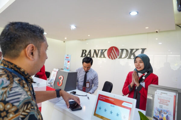 Dirut Bank DKI Jamin Dana Nasabah Aman dan Non-tunai KJP Plus Tetap Lancar