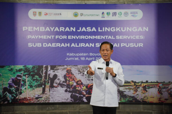 Dorong Kolaborasi Multi-Sektor, AQUA Terapkan Pembayaran Jasa Lingkungan