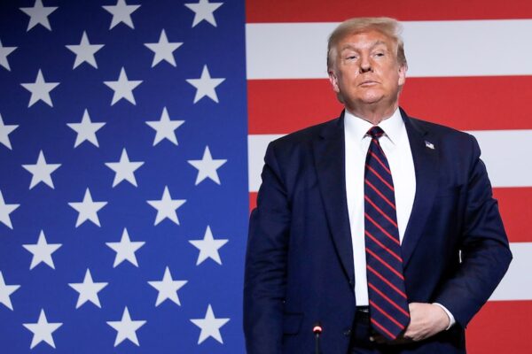 Ekonom Ungkap Komoditas yang Bakal Terdampak Kebijakan Tarif Trump