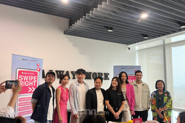 Fendy Chow Hingga Ciccio Manassero Bakal Bintangi WeTV Original Swipe Right