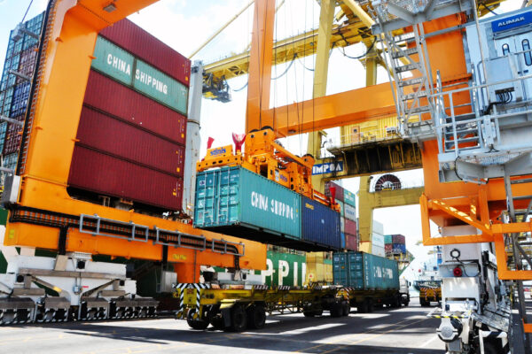 Gelar Evaluasi Internal, Pelindo Jelaskan Detail Penyebab Kemacetan di Tanjung Priok