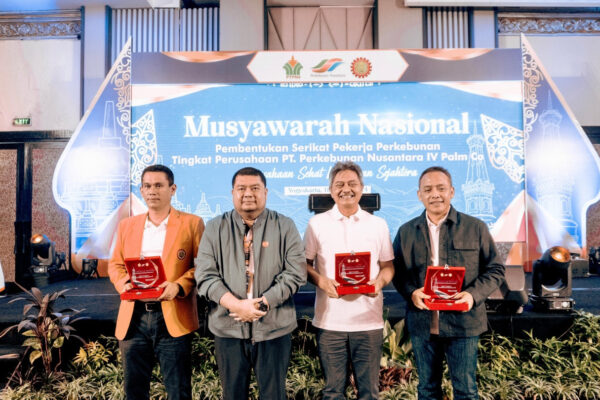 Hari Buruh, PalmCo dan Serikat Pekerja Bersinergi Membentuk SPBUN