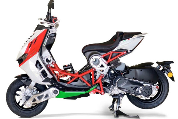 Italjet Dragster 125 Terbaru Tampil Radikal dengan Warna Bodi Eksentrik