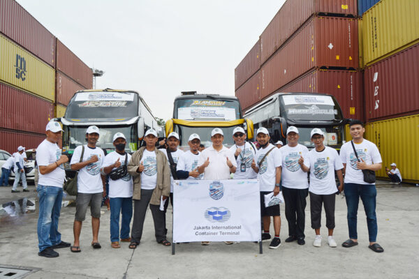 JICT Berangkatkan 600 Pemudik dari Jakarta Utara ke Jatim