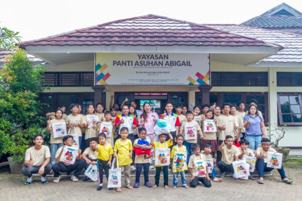 Lewat Colour of Easter, Nippon Paint Percantik Tampilan Panti Asuhan Abigail