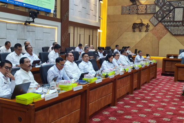 Menteri Karding Siapkan Strategi soal Lonjakan Pekerja Migran Ilegal ke Myanmar-Kamboja