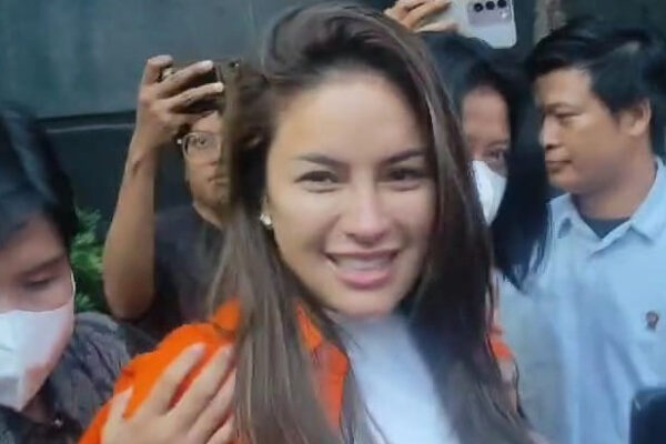 Nikita Mirzani Belum Disidang setelah 2 Bulan Ditahan, Ada Apa dengan Kasusnya?