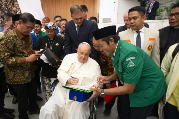 Paus Fransiskus Meninggal, Ketum GP Ansor: Pesan Beliau Sangat Membekas Saat Kami Bertemu di Vatikan