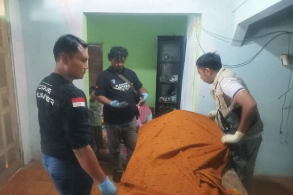 Pencari Ikan di Blitar Tewas Setelah Masuk ke Lumpur