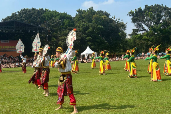 Penggalang SMPK Penabur Jakarta Belajar Melestarikan Alam-Kebudayaan Lewat Jambore