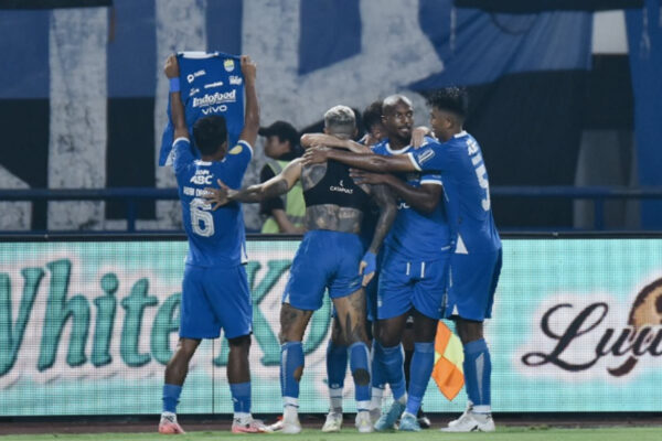 Persib Bandung Pincang saat Bertamu ke Markas Persita Tangerang, 4 Nama Kena Sanksi