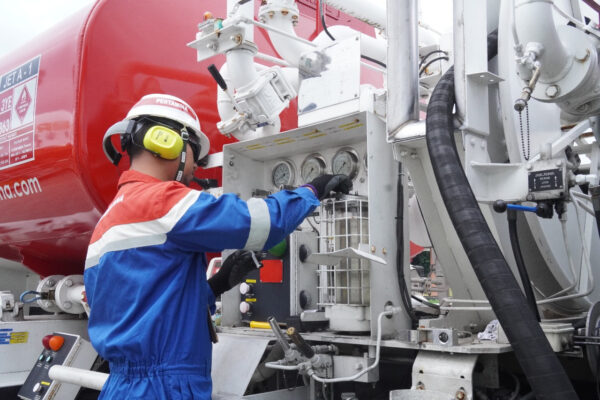 Pertamina Siapkan 95 Ribu KL Avtur untuk Dukung Pemberangkatan 221 Ribu Jemaah Haji RI