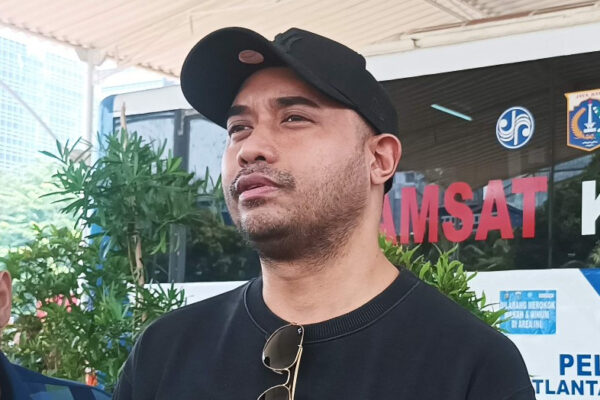 Rayen Pono Ungkap Komunikasi Terakhir dengan Ahmad Dhani, Begini Isi Obrolannya