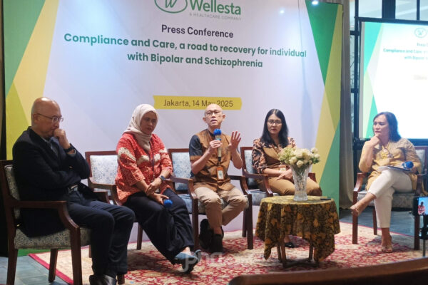 Remaja Rentan Bipolar dan Skizofrenia, Dokter Ingatkan Pentingnya Dukungan Keluarga