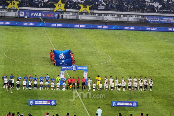 Respons Manajemen Persib Soal Perubahan Jadwal Melawan Persis