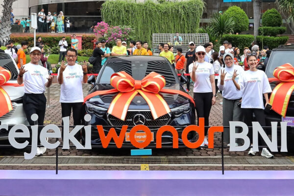 Ribuan Peserta CFD Meriahkan Acara Rejeki wondr BNI