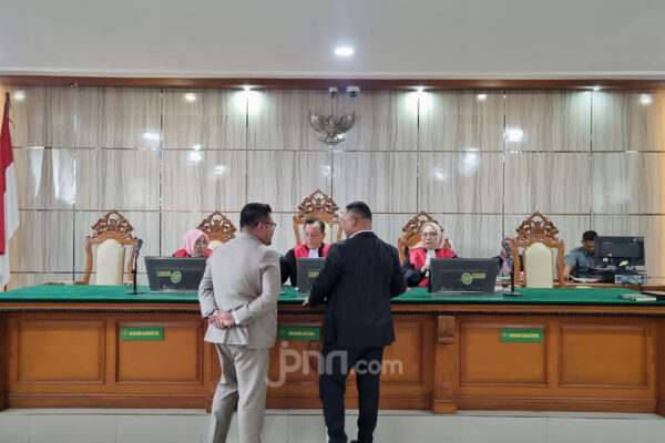 Ridwan Kamil Kembali Mangkir di Sidang Lisa Mariana