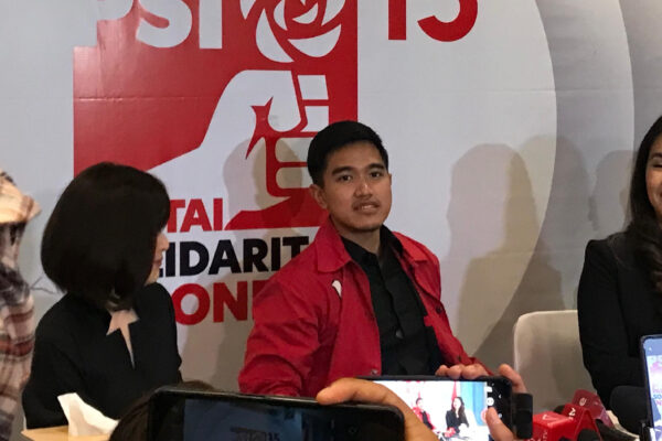 Siap Buktikan Keaslian Ijazah Jokowi, Kader PSI Mengaku Datang Tanpa Perintah Kaesang