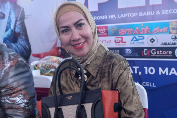 Venna Melinda Beri Pujian untuk Fuji