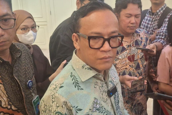 Wamenaker Noel Dukung Ide Direksi Pegadaian Harus Paham Hubungan Industrial Pancasila