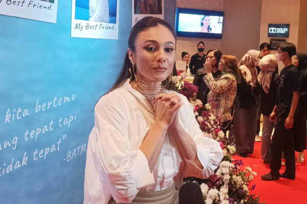 Wulan Guritno Kapok Dipacari Berondong?