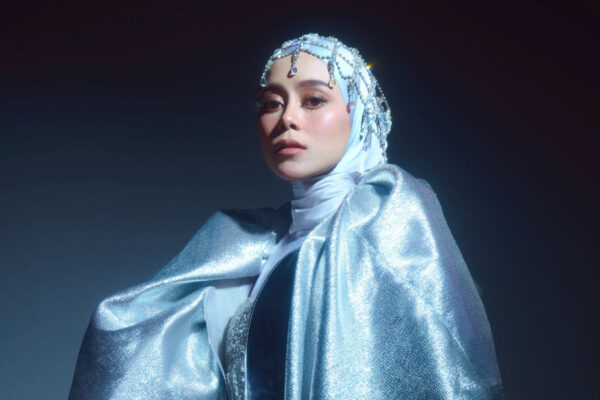 3 Berita Artis Terheboh: Lesti dan Yoni Dores Disarankan Berdamai, Roy Marten Soroti Gisel
