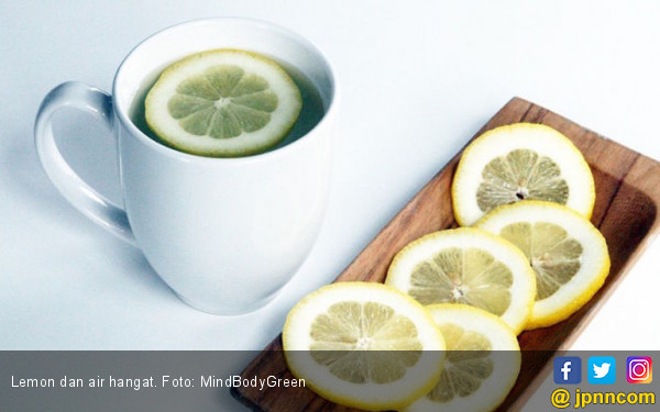3 Khasiat Minum Air Hangat Sebelum Tidur, Bikin Berat Badan Ambyar