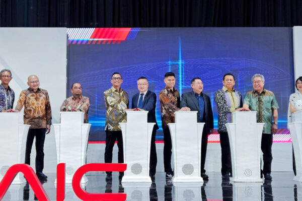 BAIC Rakit Mobil BJ40 Plus di Purwakarta, Ketum IMI Bamsoet Sampaikan Apresiasi