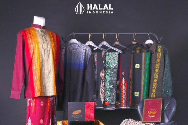 Bersertifikat Halal, Sarung BHS dan ATLAS Bawa Standar Baru di Dunia Tekstil Muslim
