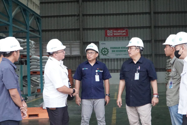 Bulog Sukses Serap 500 Ribu Ton Beras di Jatim