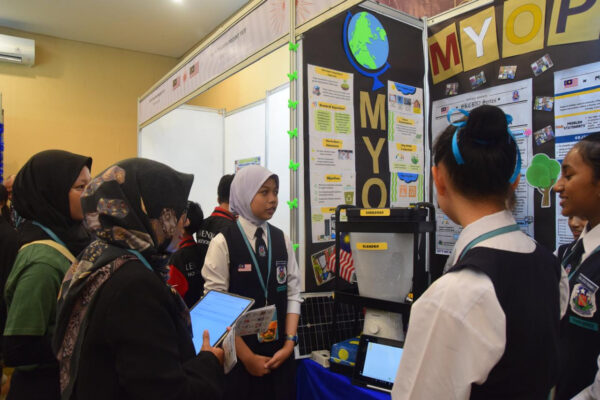 Fokus di Bidang STEM, Sekolah Cendekia Harapan Tampil di ISTEC 2025