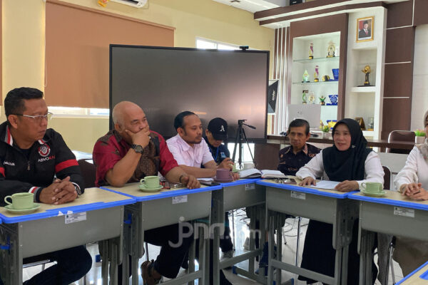 Heboh Murid Pasang CCTV di Toilet Wanita, Kepsek SMAN 12 Bandung Bantah Pelaku Sebagai Cucunya