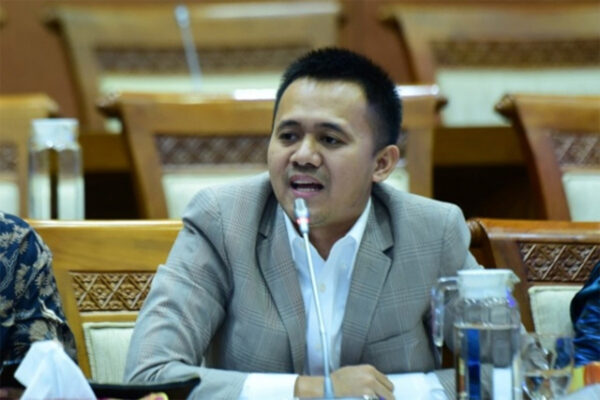 Jadikan Raja Ampat Pelajaran, Jangan Ugal-Ugalan Menerbitkan Izin Tambang