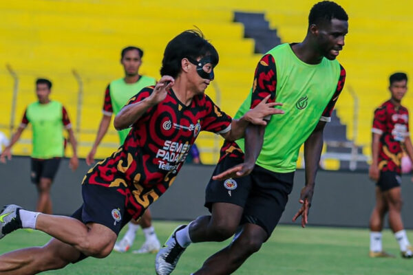 Live Streaming Semen Padang Vs Persik, Ada Pratama Arhan