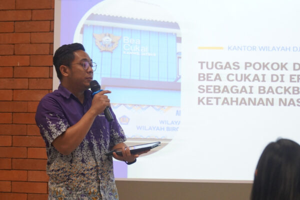 Mahasiswa Diedukasi soal Peran Strategis Bea Cukai dalam Ekonomi & Ketahanan Nasional
