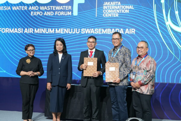 Melalui IWF, Danareksa Targetkan 1,8 Juta Warga Kota Bandung Bisa Menikmati Air Bersih