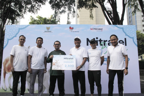 Mitratel Donasikan 2.300 Paket Daging Kurban ke Seluruh Pelosok Indonesia