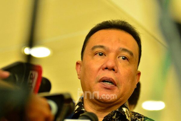 MK Melarang Institusi Menjadi Pelapor Kasus Pencemaran Nama Baik, Ini Kata Pimpinan DPR